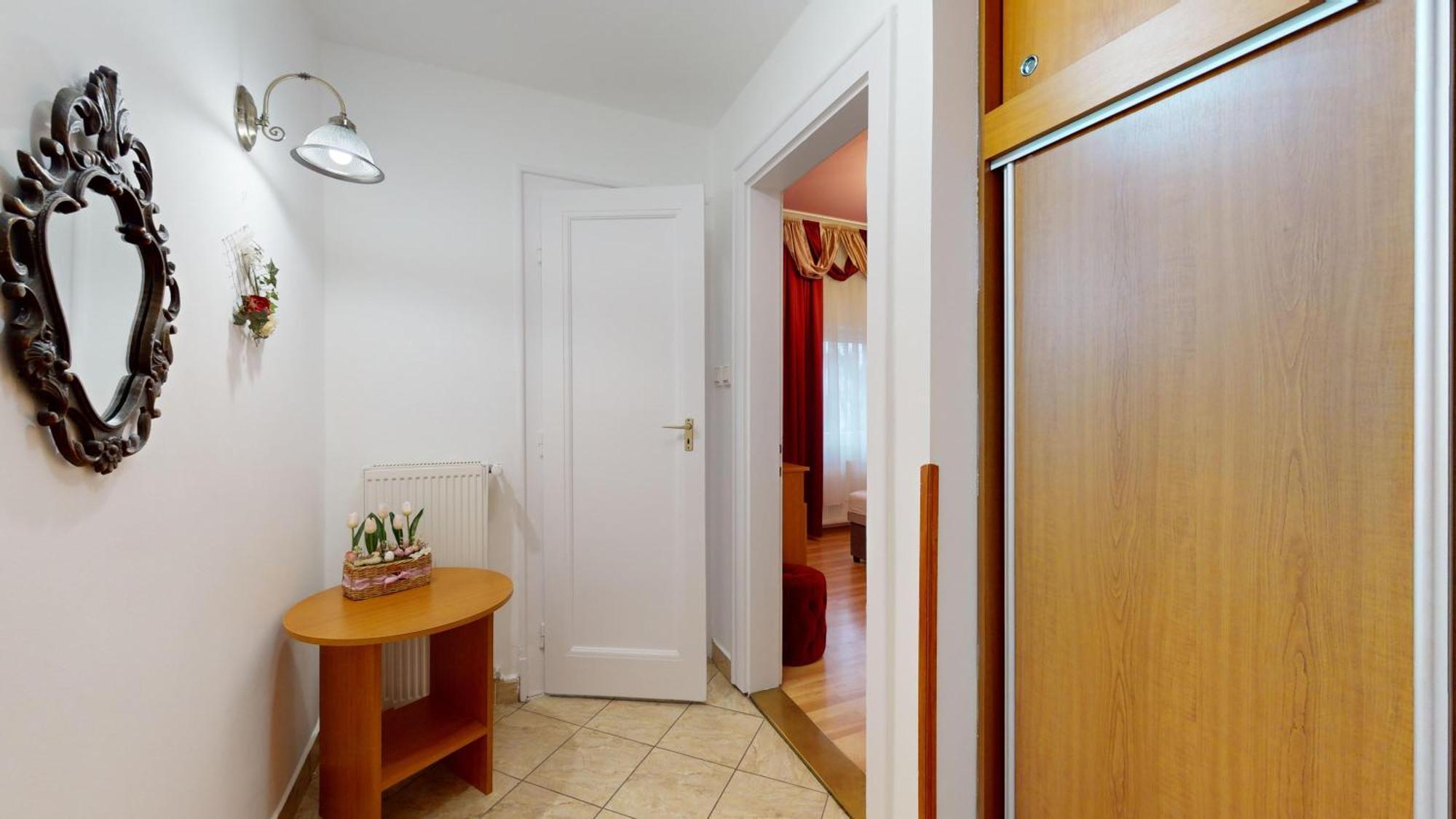 Herczeg Apartment Miskolc Extérieur photo