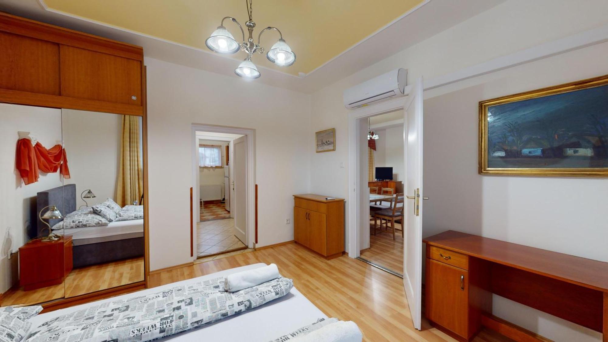 Herczeg Apartment Miskolc Extérieur photo