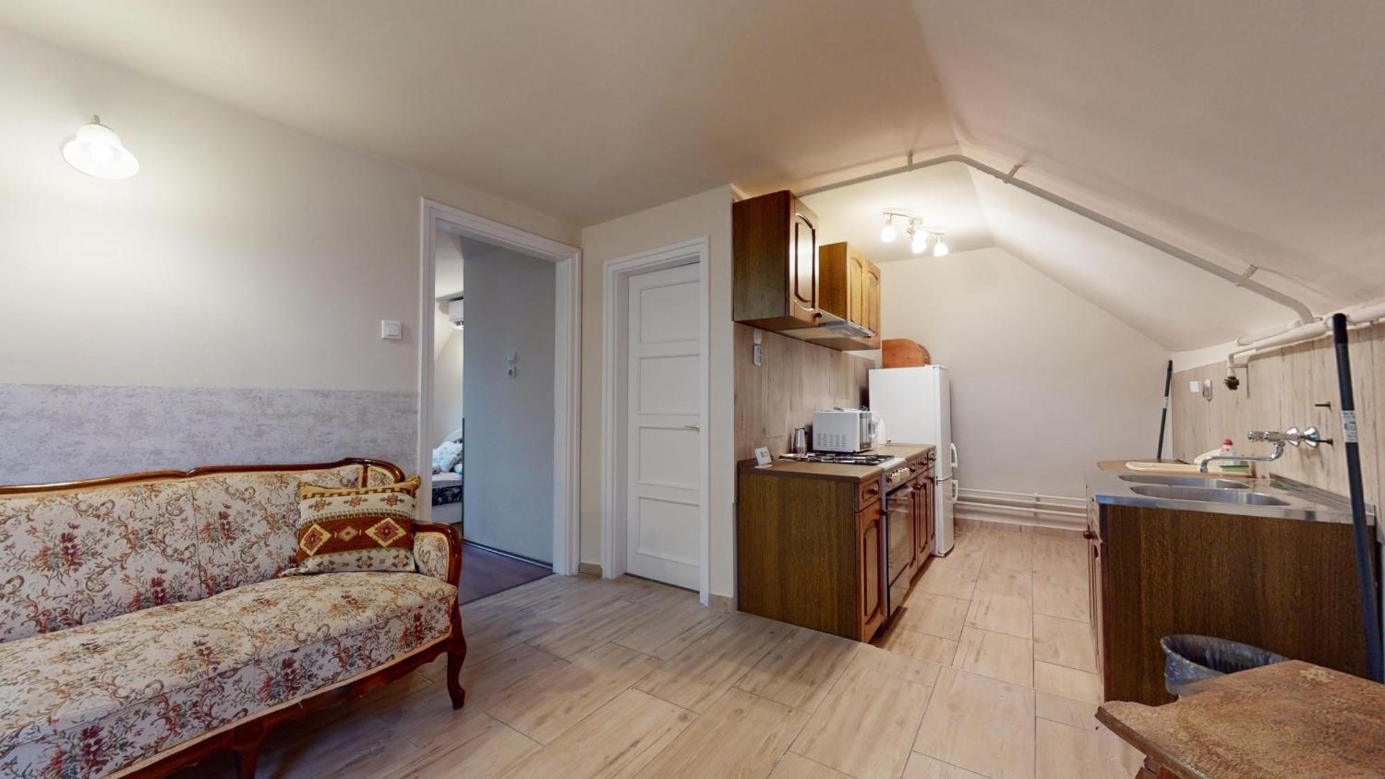 Herczeg Apartment Miskolc Extérieur photo